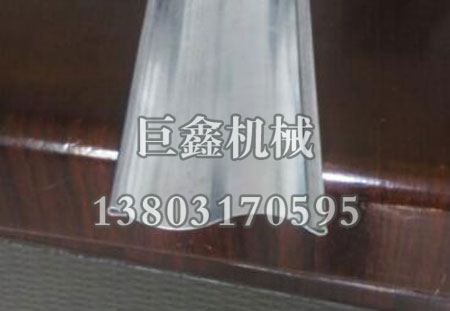 防眩板護(hù)欄機(jī)